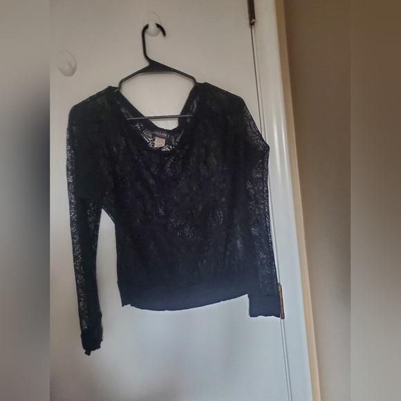 Alloy Gwen Lace Top - Picture 2 of 6